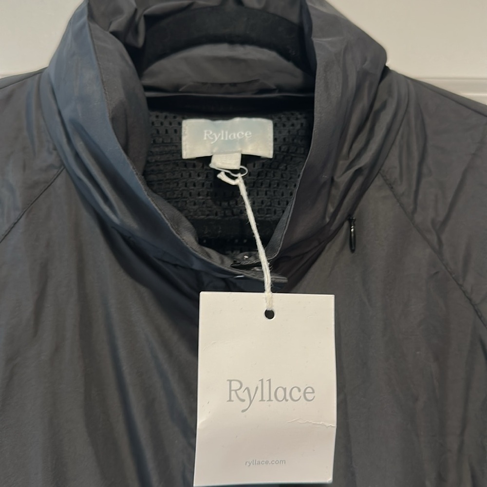 Ryllace Weekender Rain Trench - Picture 8 of 9